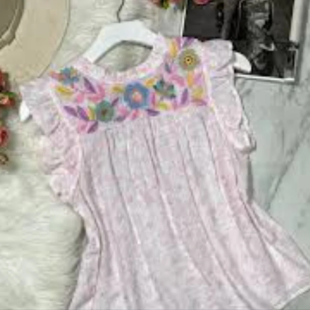 Mine Peach Floral Embroidered Blouse - Picture 3 of 4